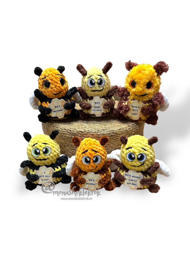 Felt tags, Emotional support bee