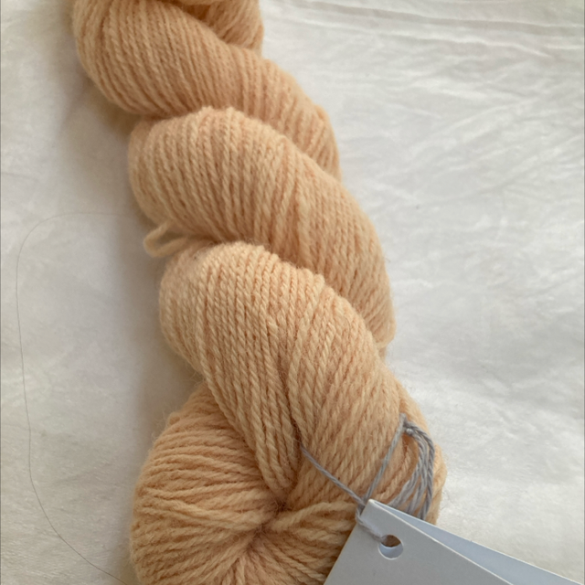 Natural dyed Lleyn DK