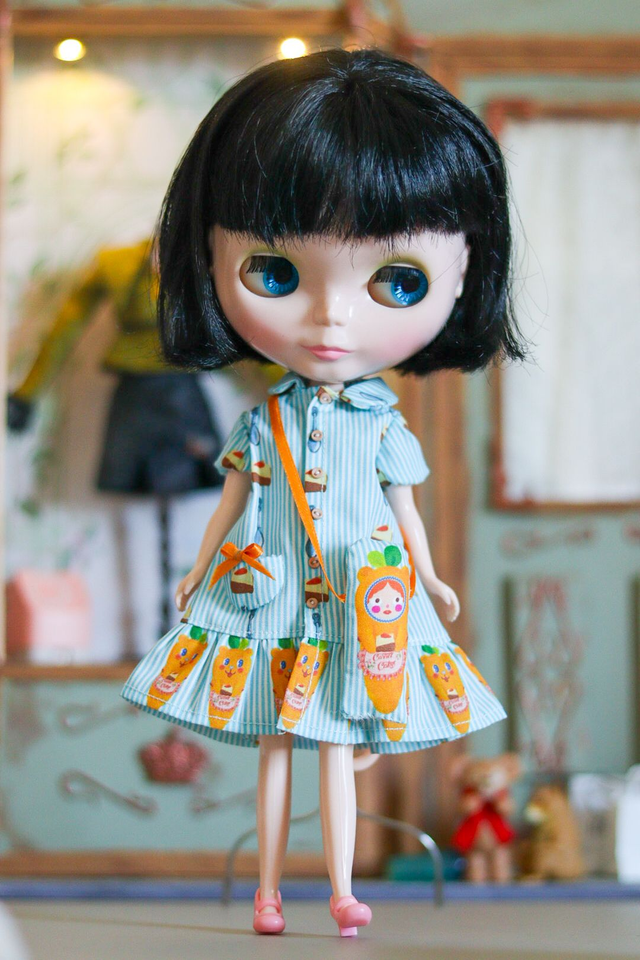 Frutoso carrot dress + carrot minibag for Blythe and Pullip