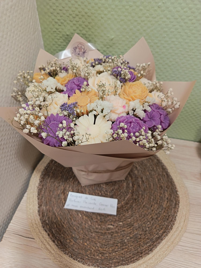 Bouquet de Cire Pin vanillé, Cerisier &amp; Musc envoûtant