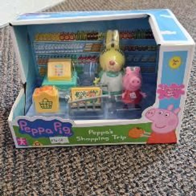 PEPPA'S SHOPPING TRIP