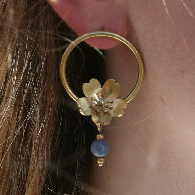 COLLECTION "SOLEIL LEVANT" - Boucles d'oreilles "Sakuya-Himé" (Modèle 2 : bleue)