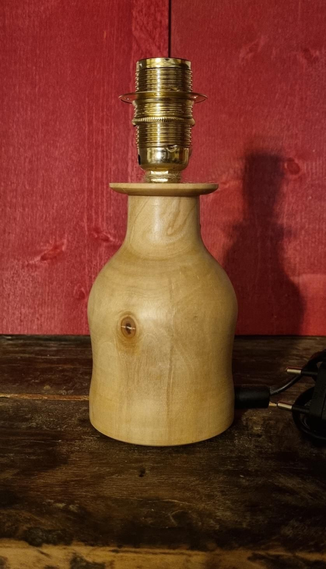 Pied de lampe