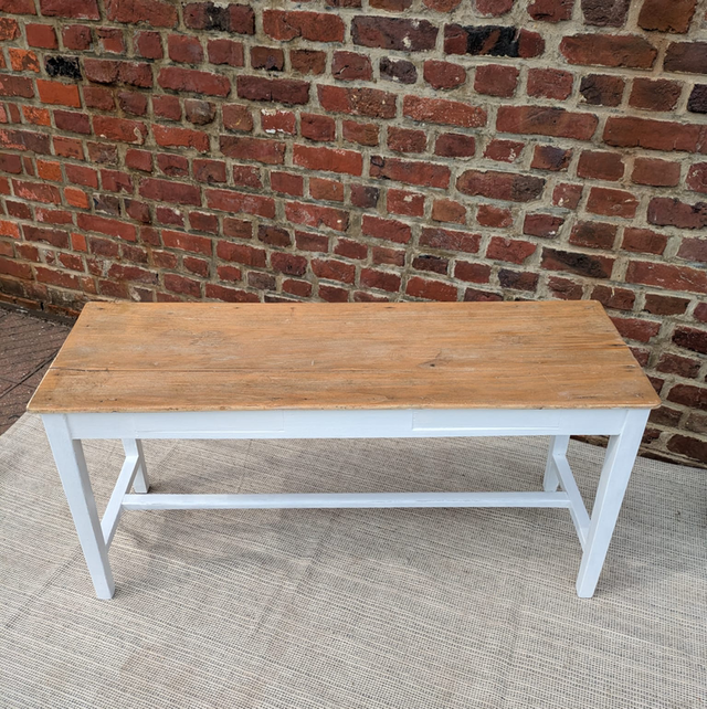 Bout de canapé/banc pieds blanc