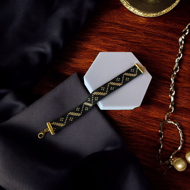 Bracelet noir et or