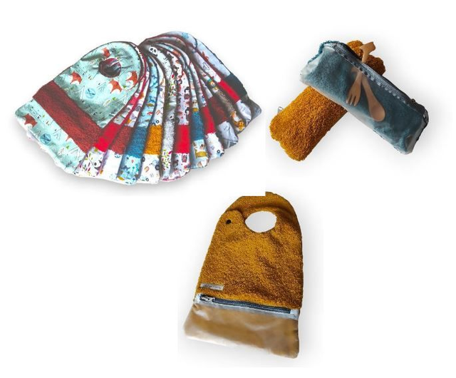 Bavoir de voyage pour bébé imperméable, pliable, compact et facile à nettoyer