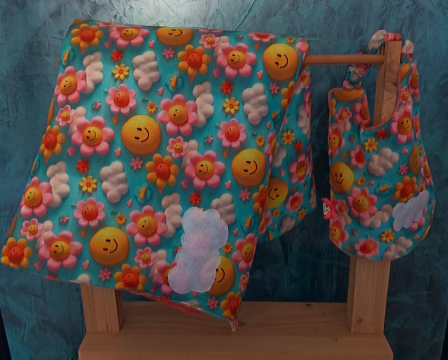 Ensemble couverture et bavoir à personnaliser (disponible)