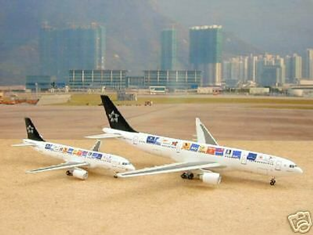 Austrian Airlines A320-214 (OE-LBR) und A330-223(OE-LAO) Set , 1:400