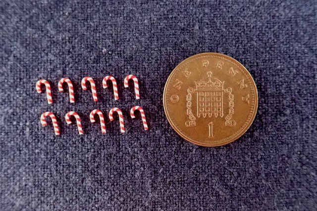 Candy Canes (1/24th scale)