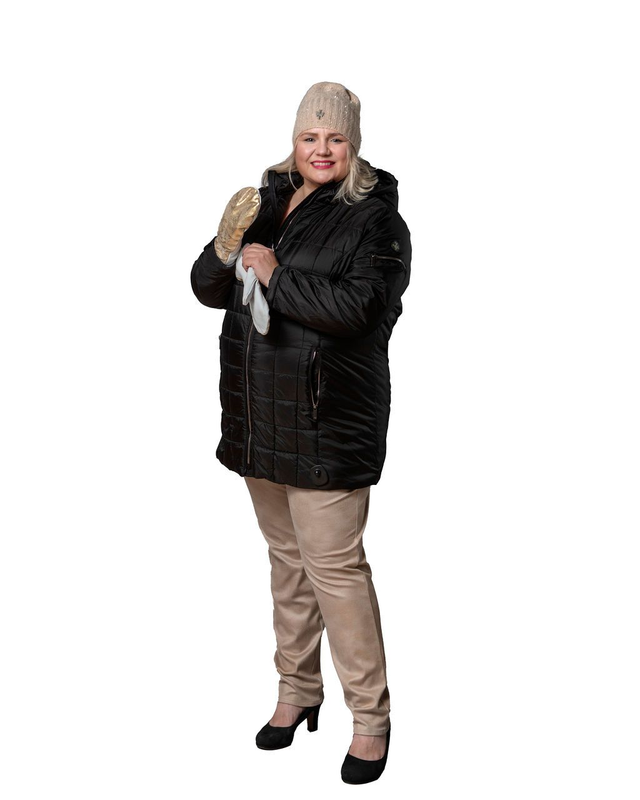 Etage Plus Happy duck musta takki ruutustruktuurilla koko 46/48