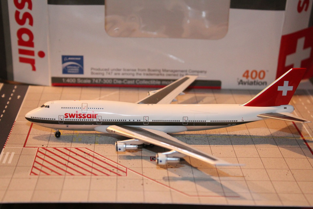 Swissair B747-300 (HB-IGD), 1:400