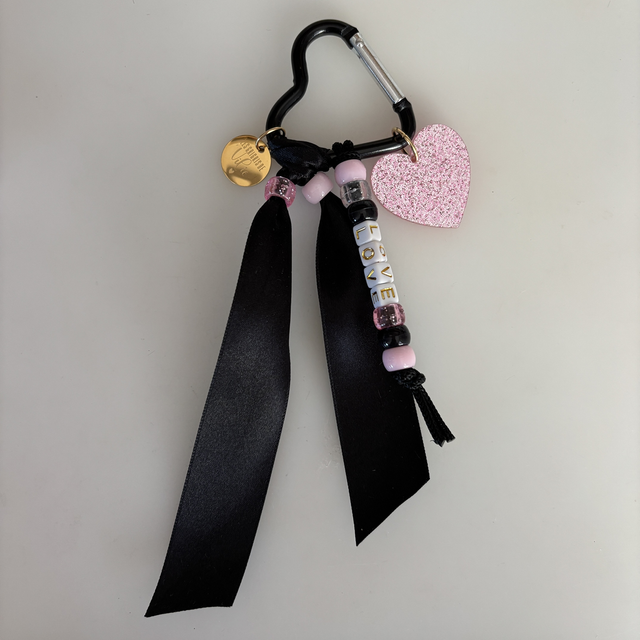 Porte-clés Grigri LOVE rose