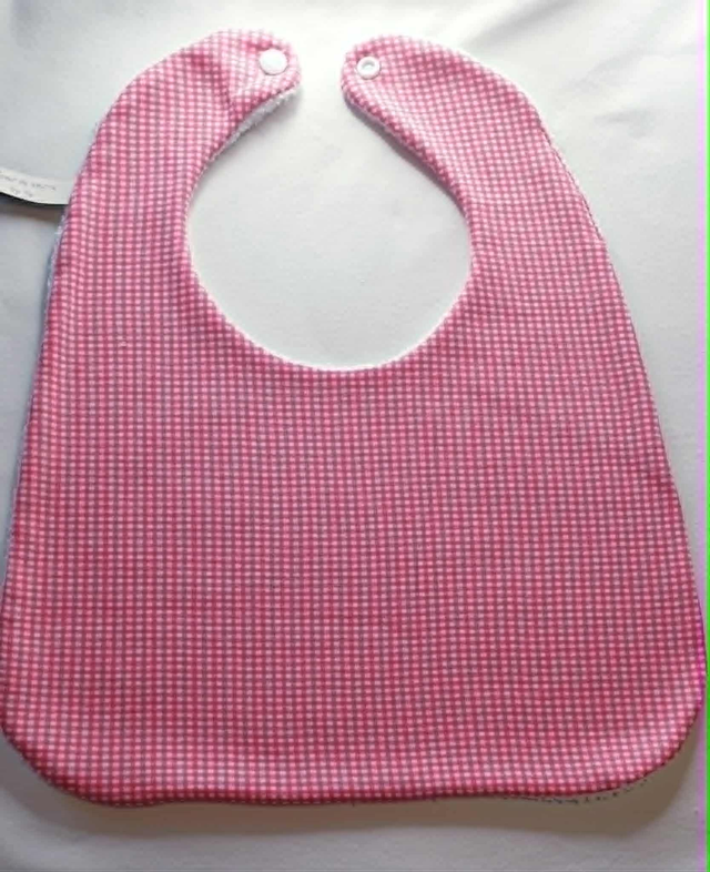 Bavoir Modèle "vichy rose et blanc"