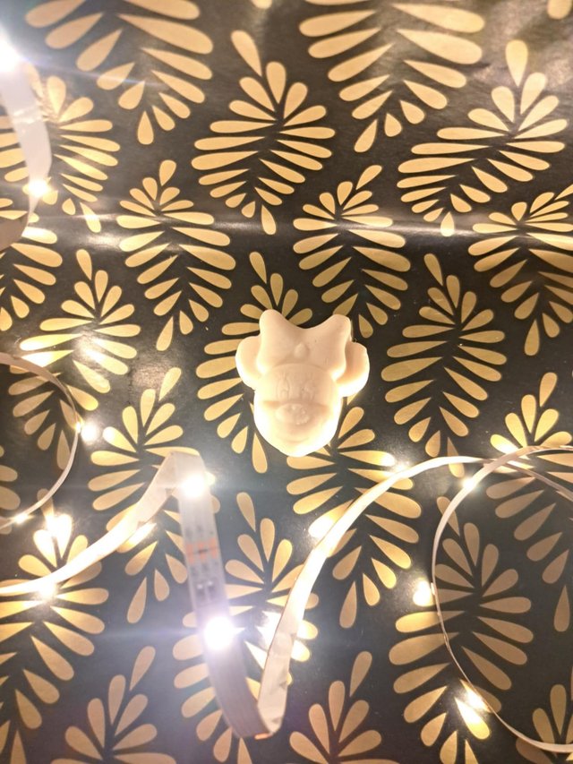 Savon tête de Minnie ( Monoï )