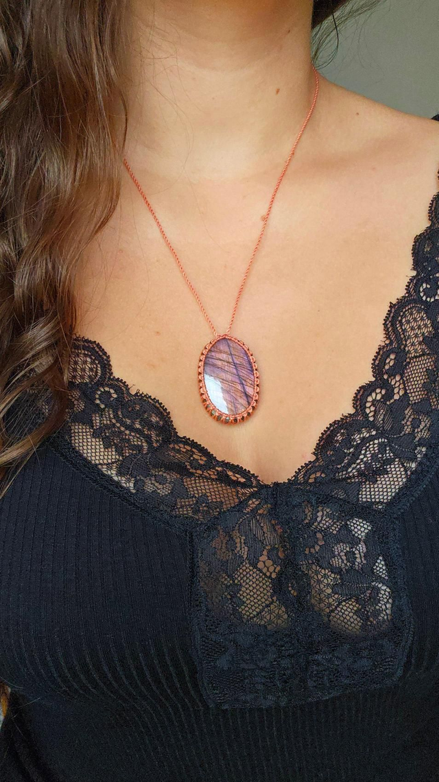 Collier labradorite orange rose - macramé réglable