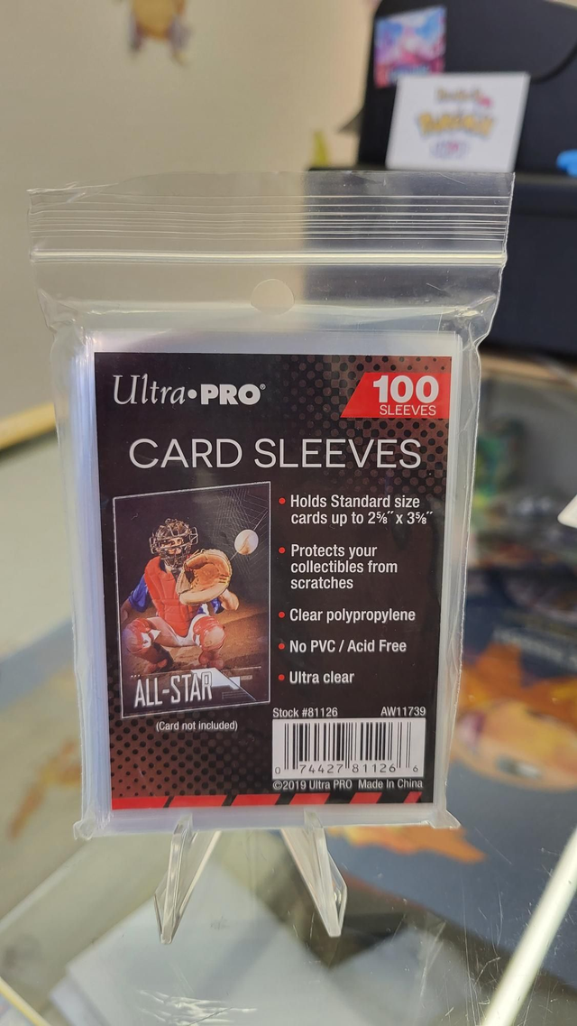 Ultra Pro Card Sleeves Pack 100 
