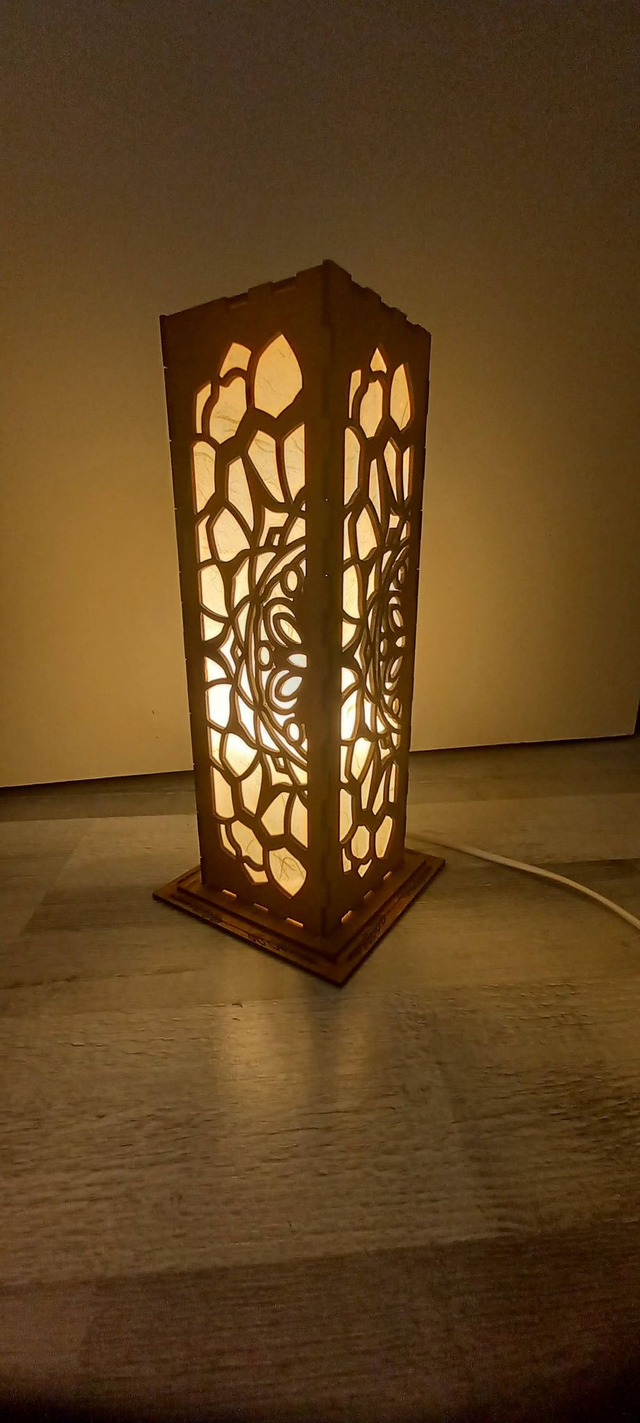 Lampe modèle Moucharabié