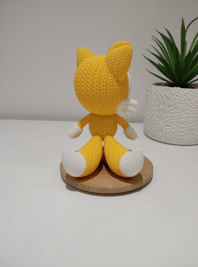 Tails