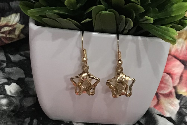 Gold Colour Dangling- GCD52