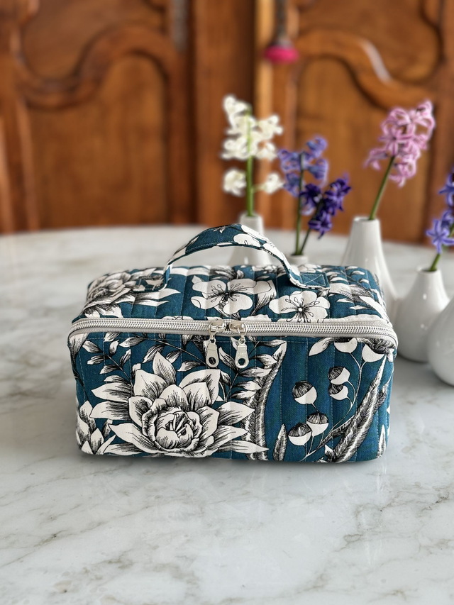 Trousse de toilette ouverture à plat