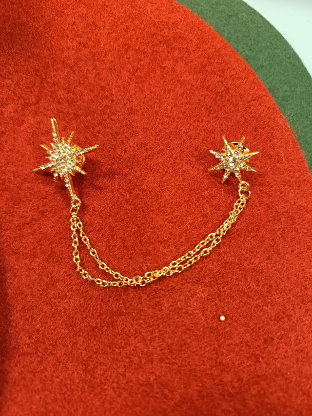 Broche chaîne etoiles