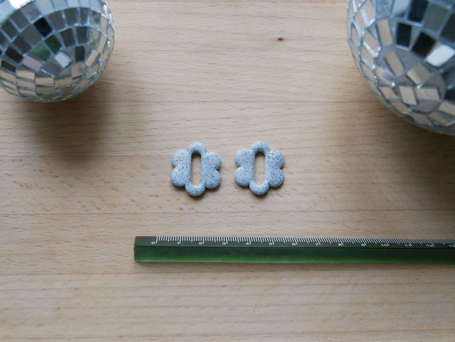 Bloom ovales gris paillettes