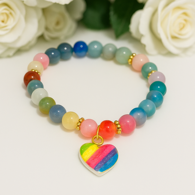 Love & Color” – Regenboogarmband met Hartje