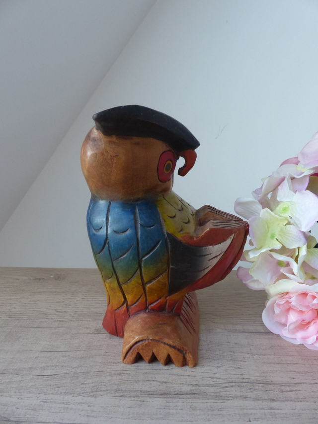 Statue chouette savante en bois plein sculptée et peinte à la main Thaïlande, décoration animalière bois chouette décoration bureau maison