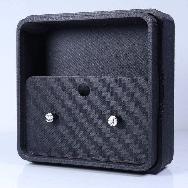 Hypoallergenic Small Electric Cracked Silver Black Polymer Clay Plastic Back Stud Earrings With Designer Carbon Fiber Jewellery Box