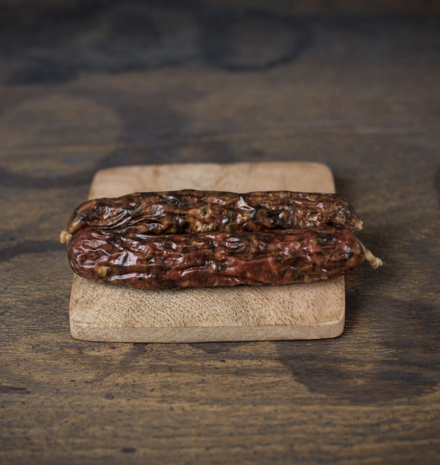 Kaninchen Würstl mit Sanddorn und Minze - von Paul & Paulina