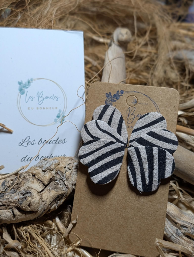 Boucles d'oreilles Oxa rayé noir ox003