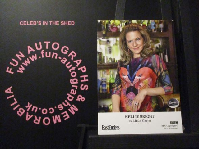 Kellie Bright (Linda Carter) Original EastEnders Cast Card (SEE PIC)