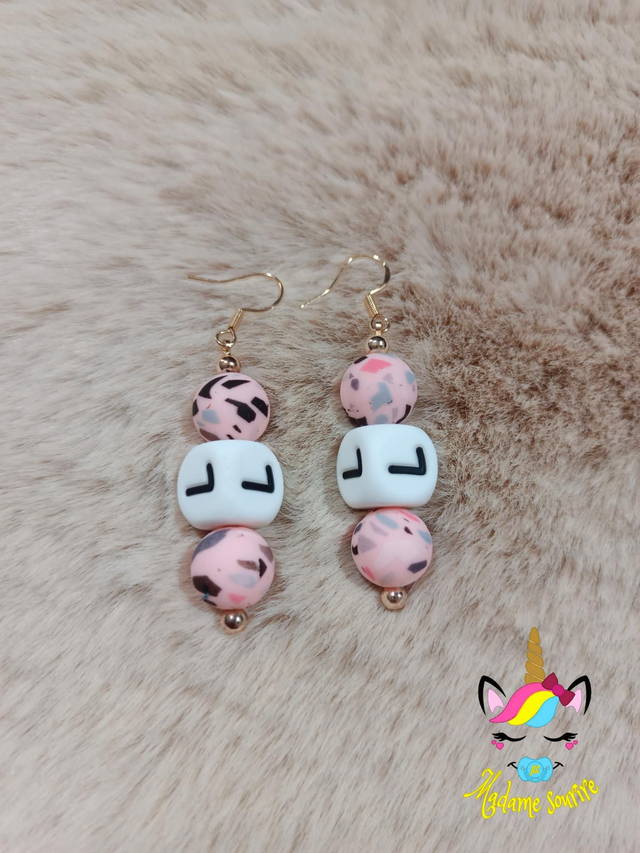 Boucles d'oreilles Lettre