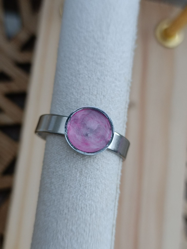 Bague fine réglable 8 mm - Argent - Résine Rose