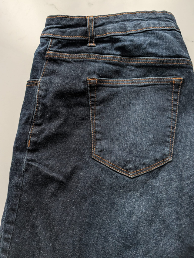Retouches Pantalons (clic sur l'image pour voir les tarif de retouche)