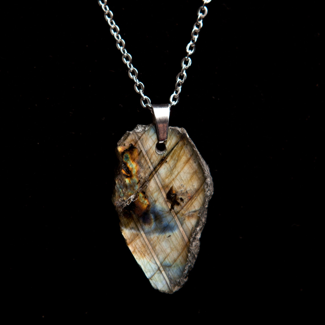 Pendentif labradorite brut (2 modèles)