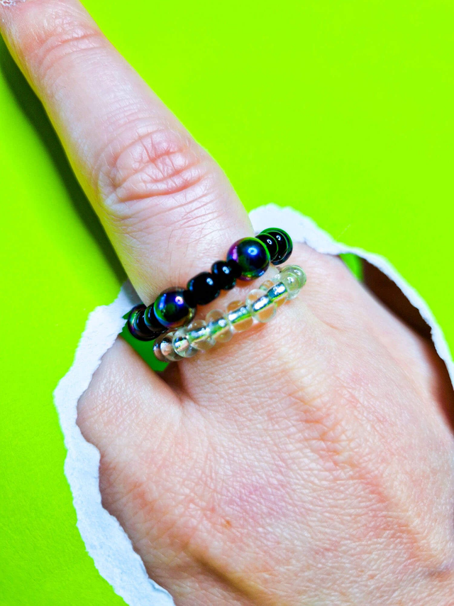 Sormussetti, Varjot ja Valheet