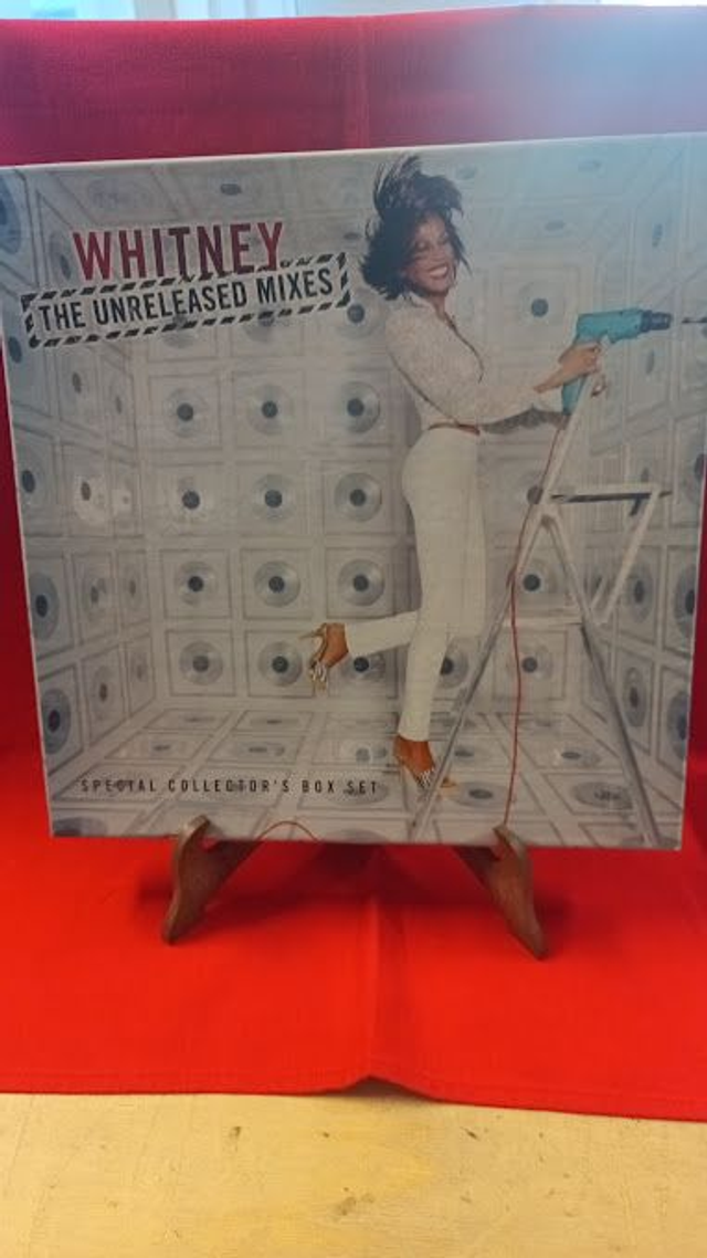 Whitney Hudston – The Unreleased Mixes