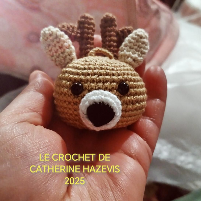 2025 TÊTE DE CERF EN PORTE CLÉ 