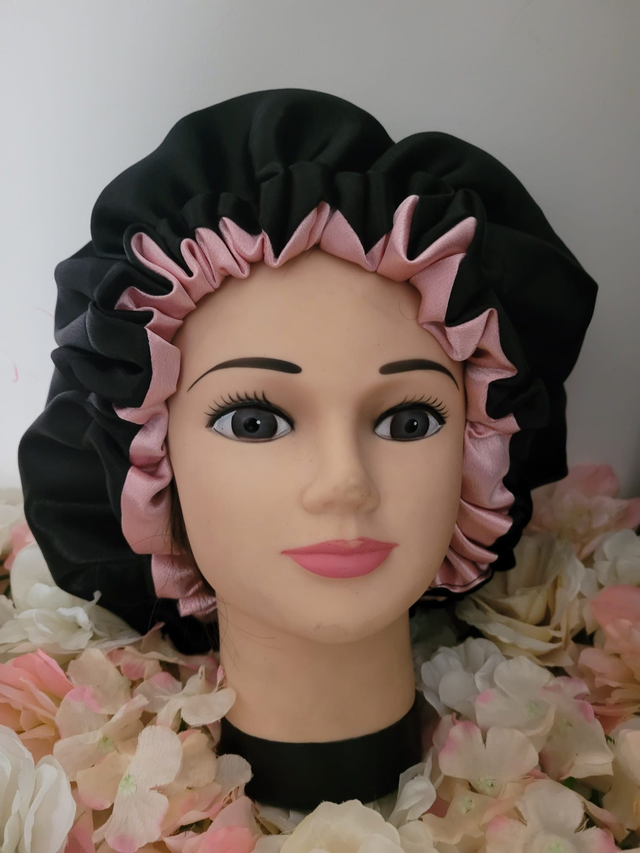 Bonnet en satin américain réversible Rose & Noir | Protection cheveux nuit | Anti-frisottis | Tailles S, M, L | Double face fait main