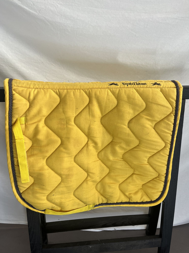 Tapis jaune Equithème Taille cheval