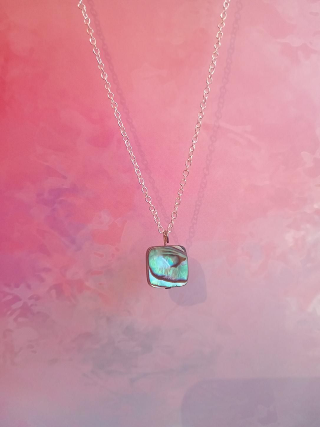 Abalone pendant (Paua Shell) 