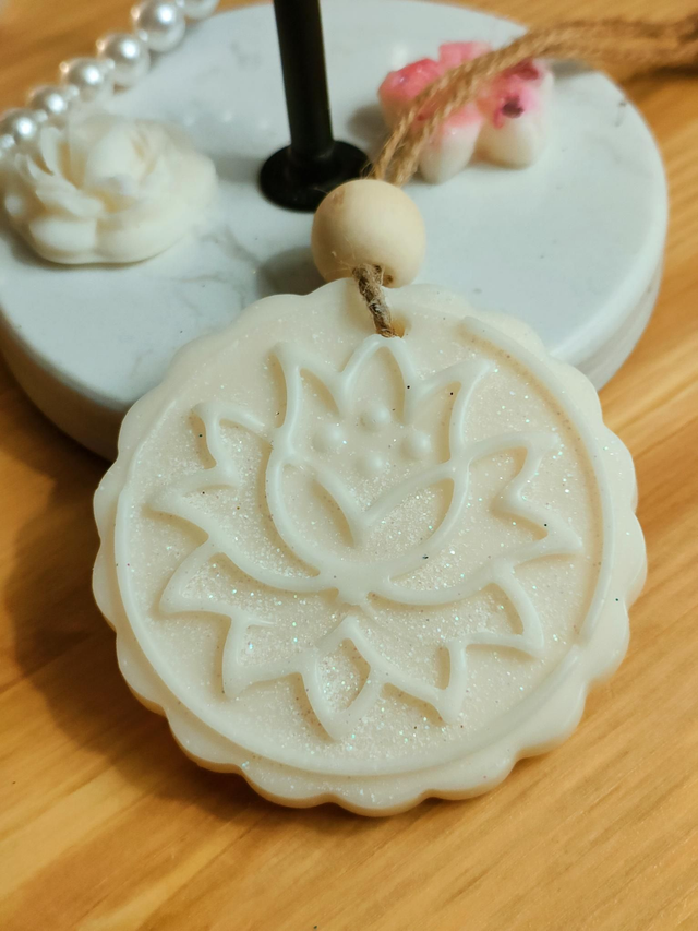 Suspension &quot;Lait d&#039;amande&quot;