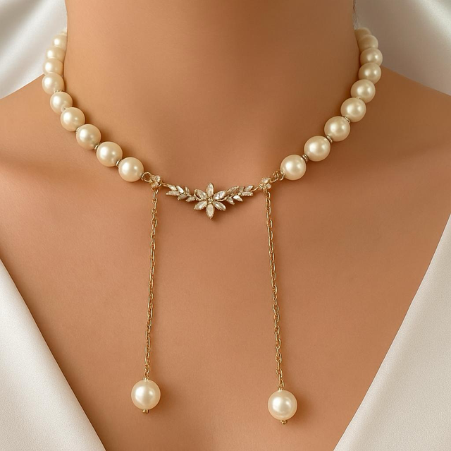 EMPRESS LUNA PEARL NECKLACE 