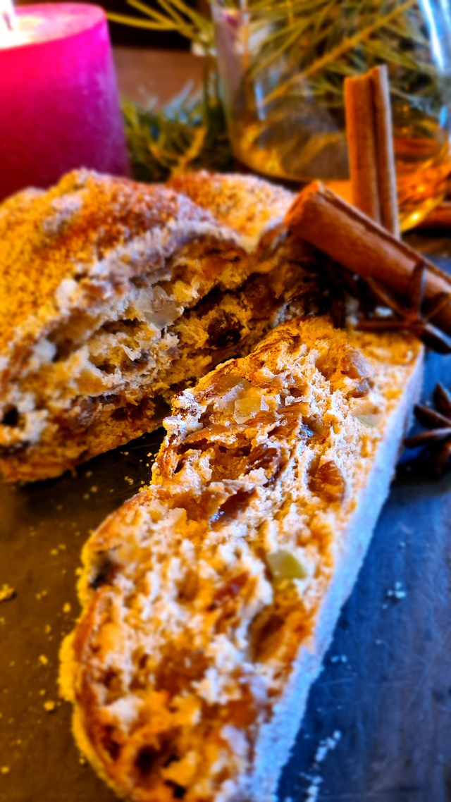 Cranberry Stollen
