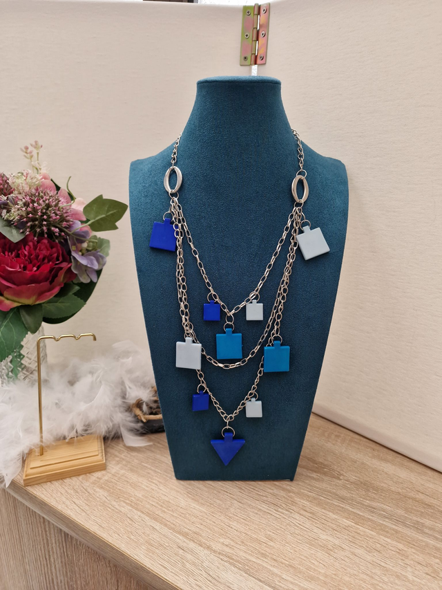 Collier Sautoir Trois Rangs Argenté Bleu Foncé Bleu Clair