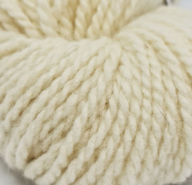 Hillesvåg Troll - 0702 - Semi Bleached White