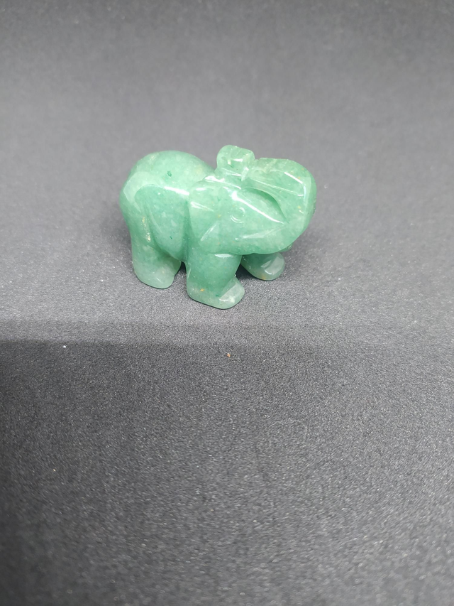 Éléphant en aventurine
