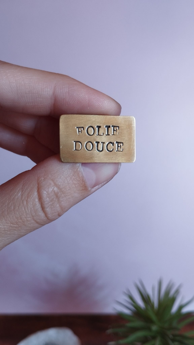 Pin's "Folie douce"