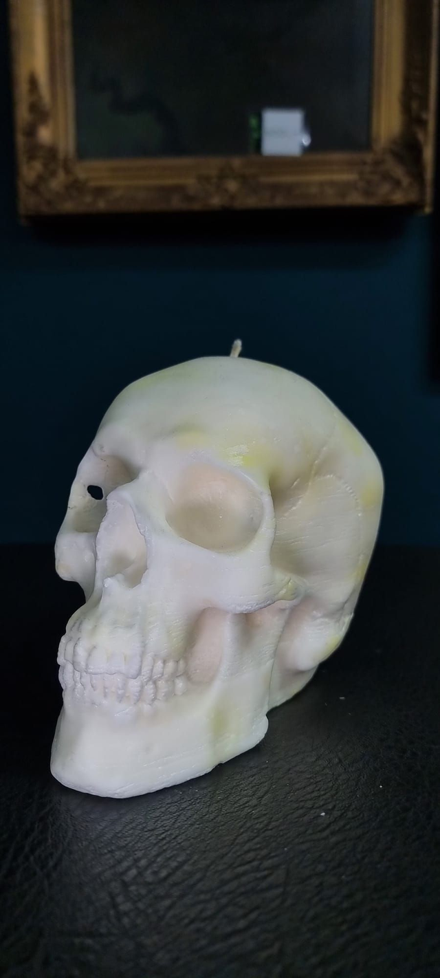 Schädelkerze, weiss